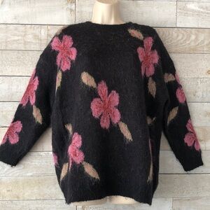Indie + Moi Floral knit textured sweater